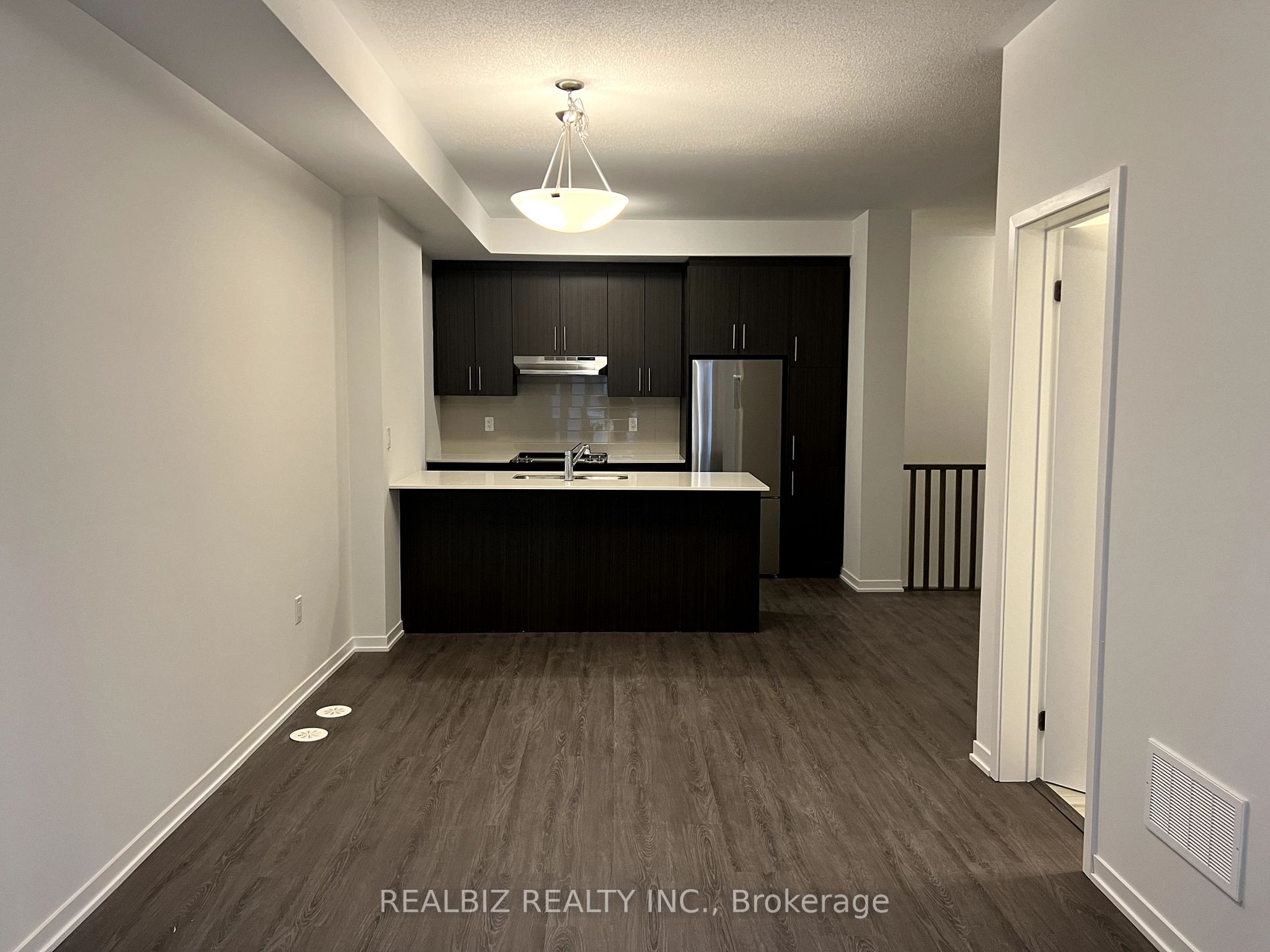 40 William Jackson Way, #126