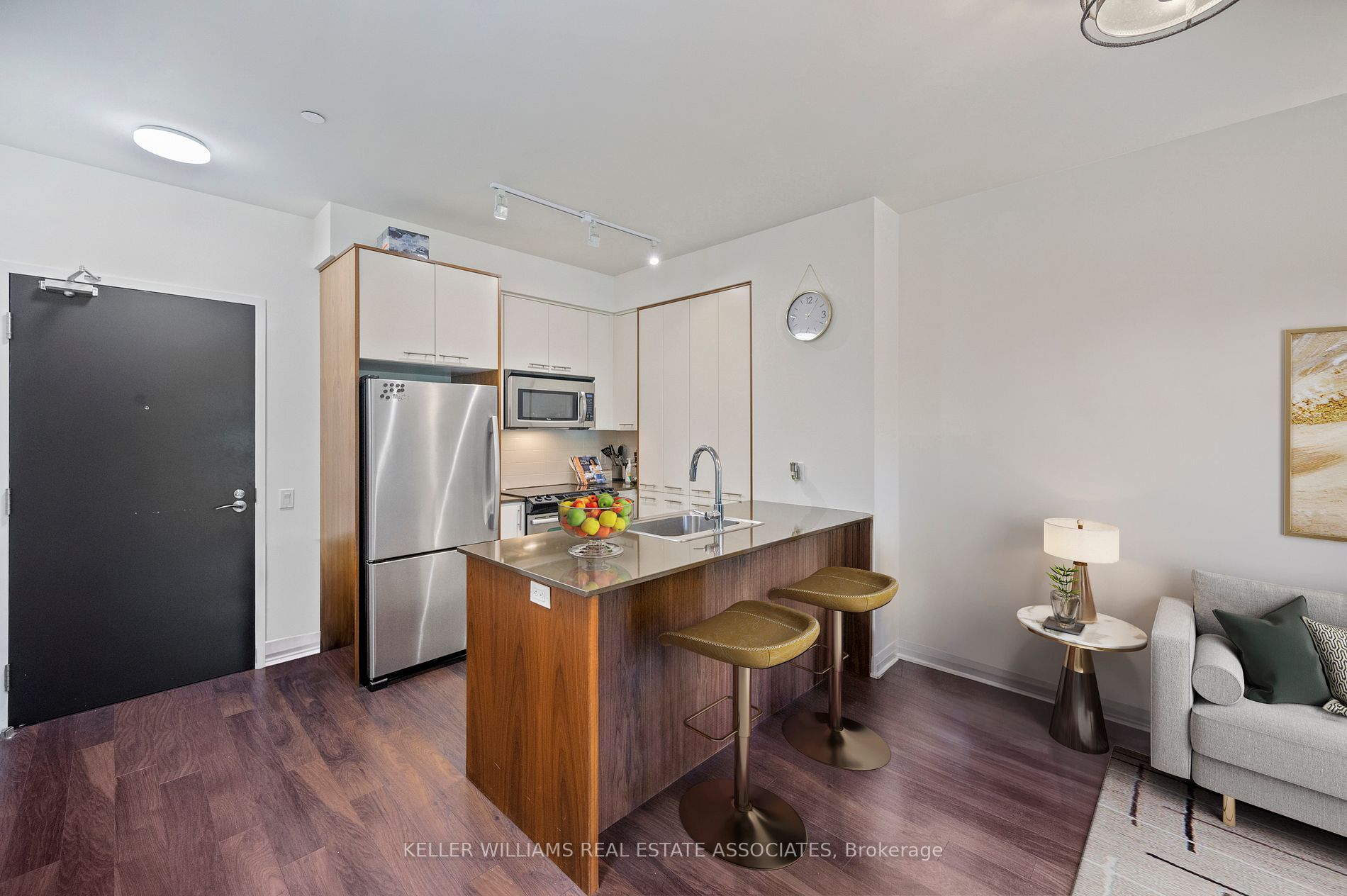 1 Valhalla Inn Rd, #107