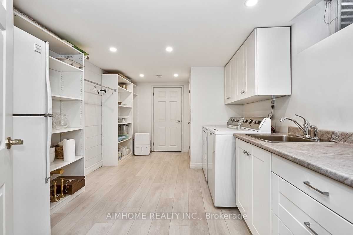 312 Dalewood Dr