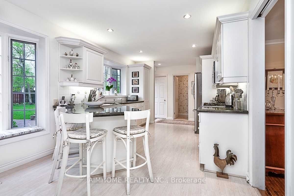 312 Dalewood Dr