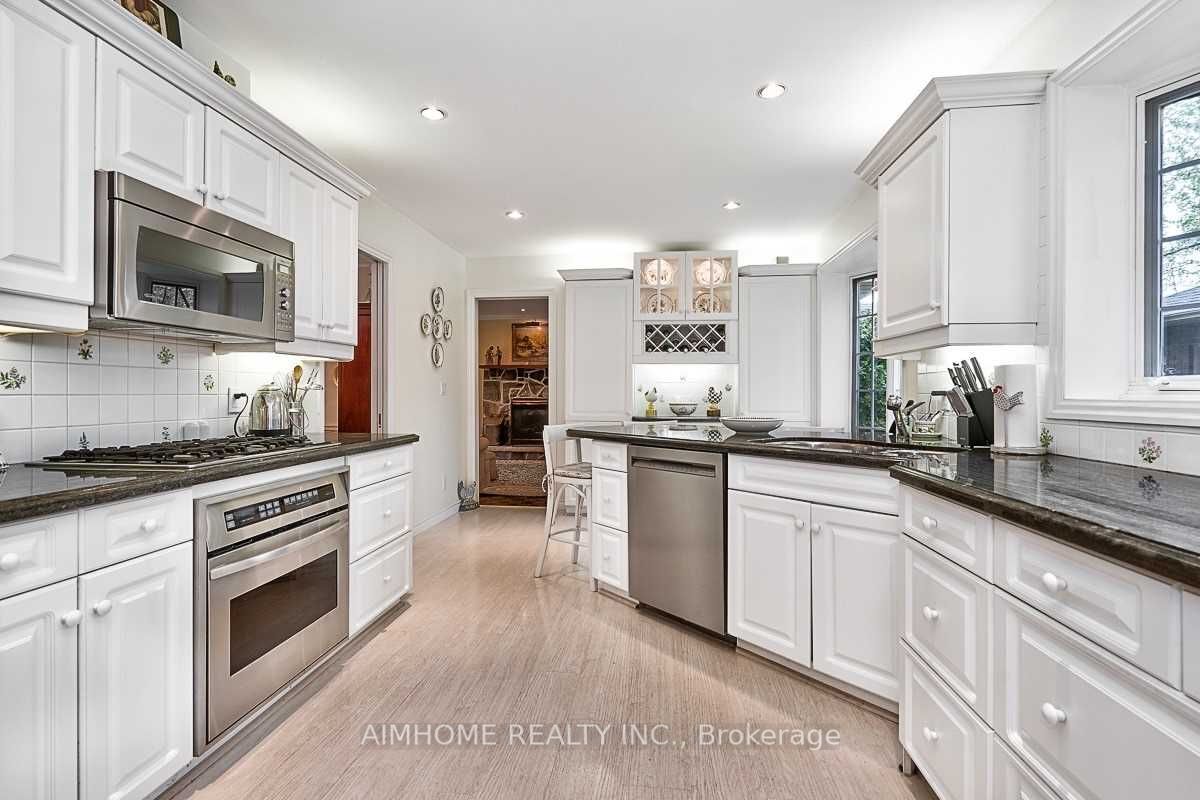 312 Dalewood Dr