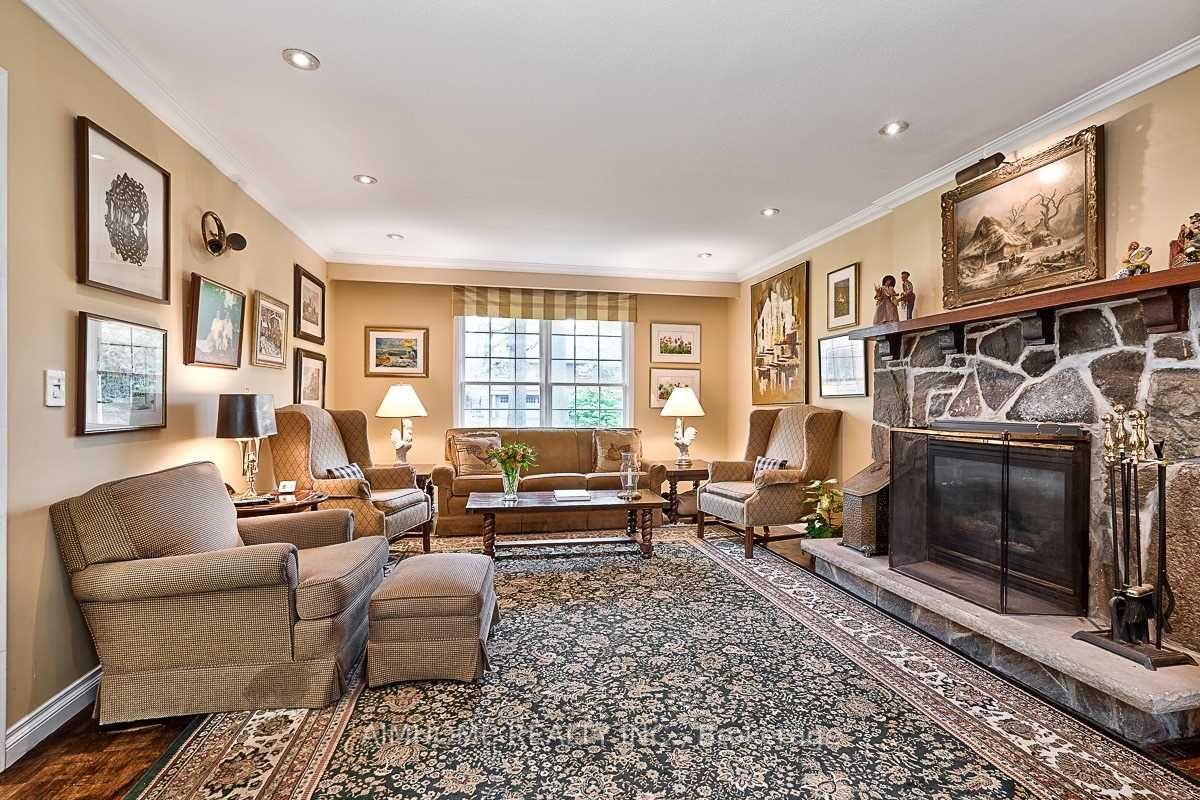 312 Dalewood Dr