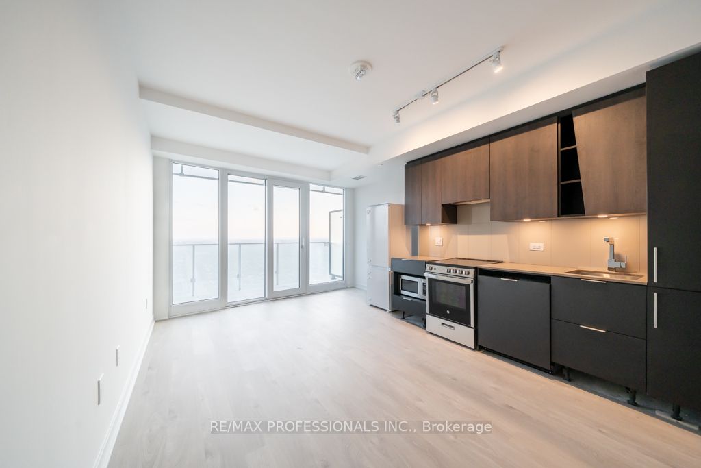 3900 Confederation Parkway, #5208
