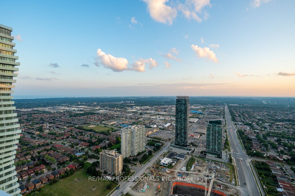 3900 Confederation Parkway, #5208