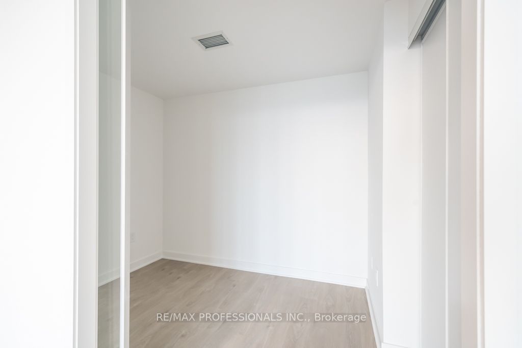 3900 Confederation Parkway, #5208
