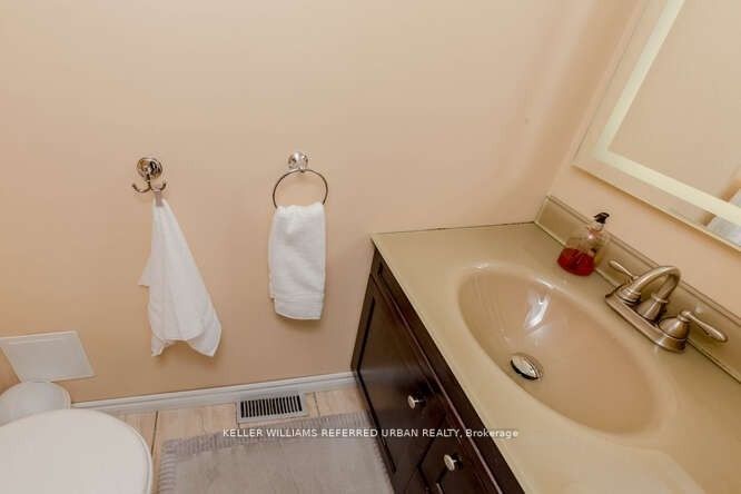 1485 Gulleden Dr, #93