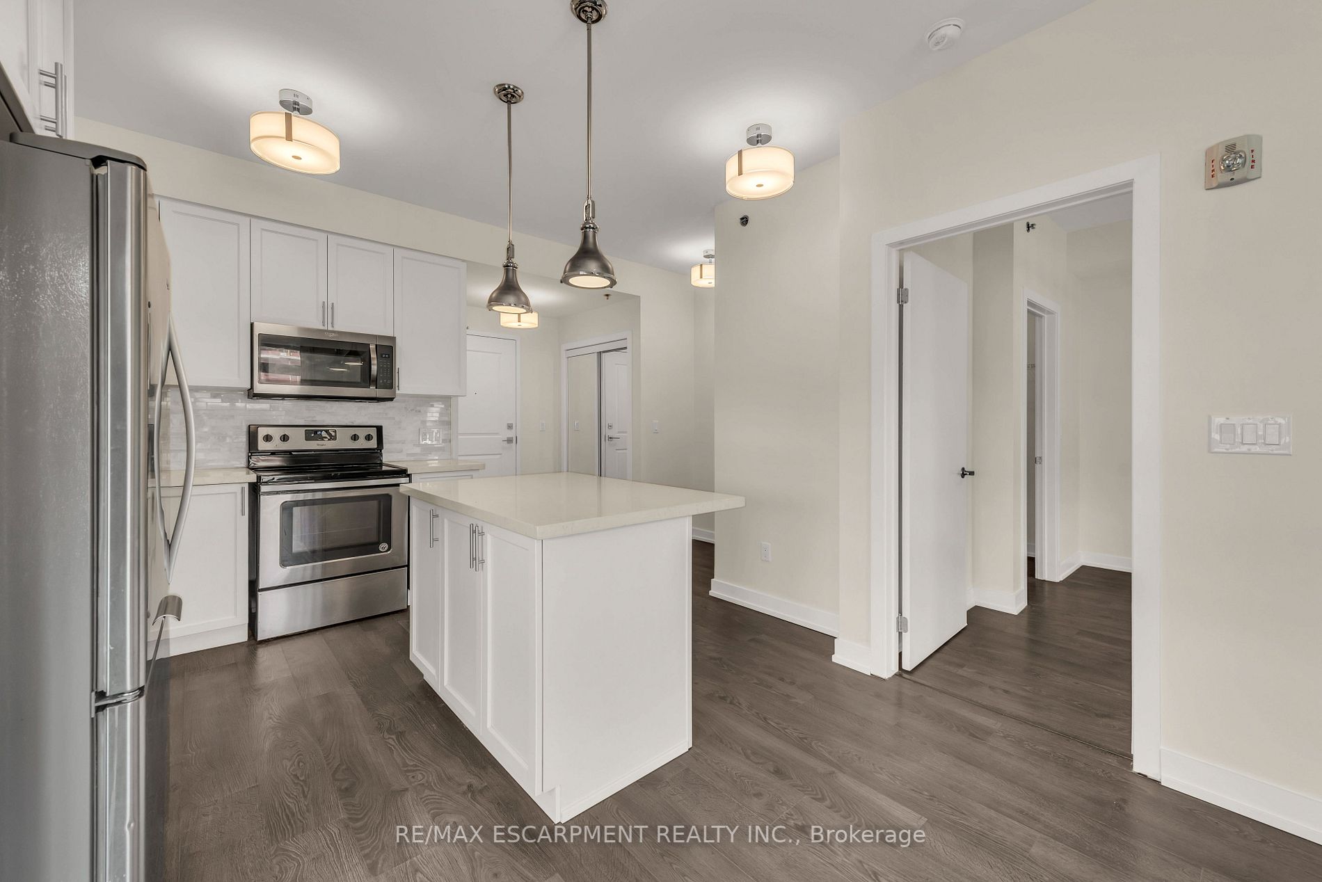 2486 Old Bronte Rd, #520