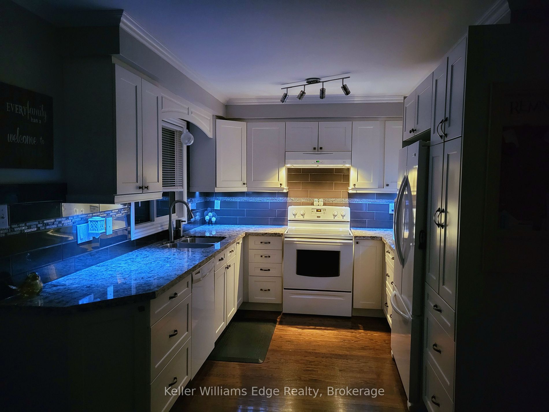 519 Eliza Crescent