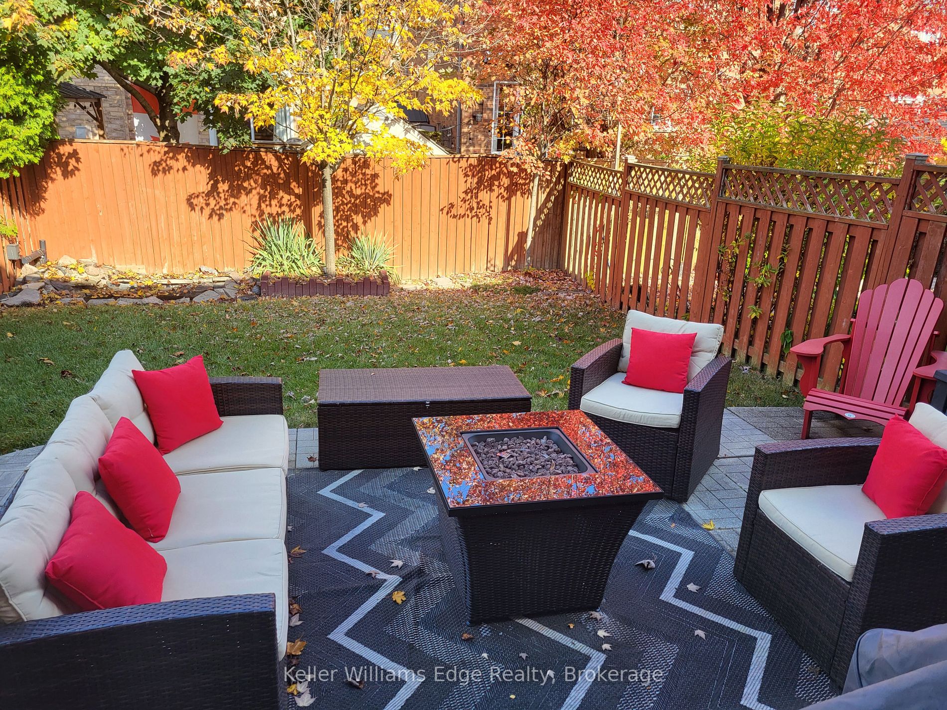 519 Eliza Crescent
