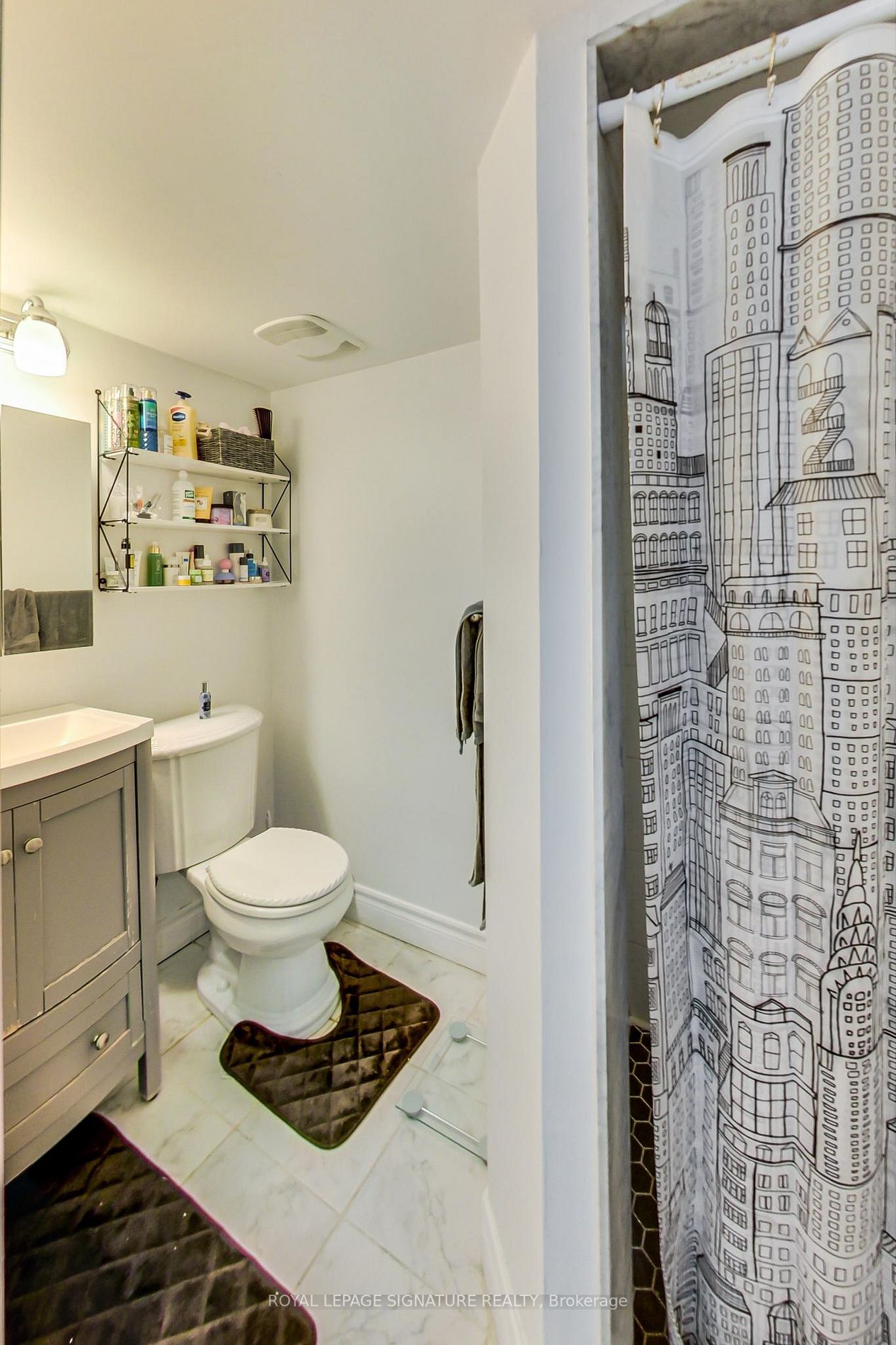 1162 Dovercourt Rd