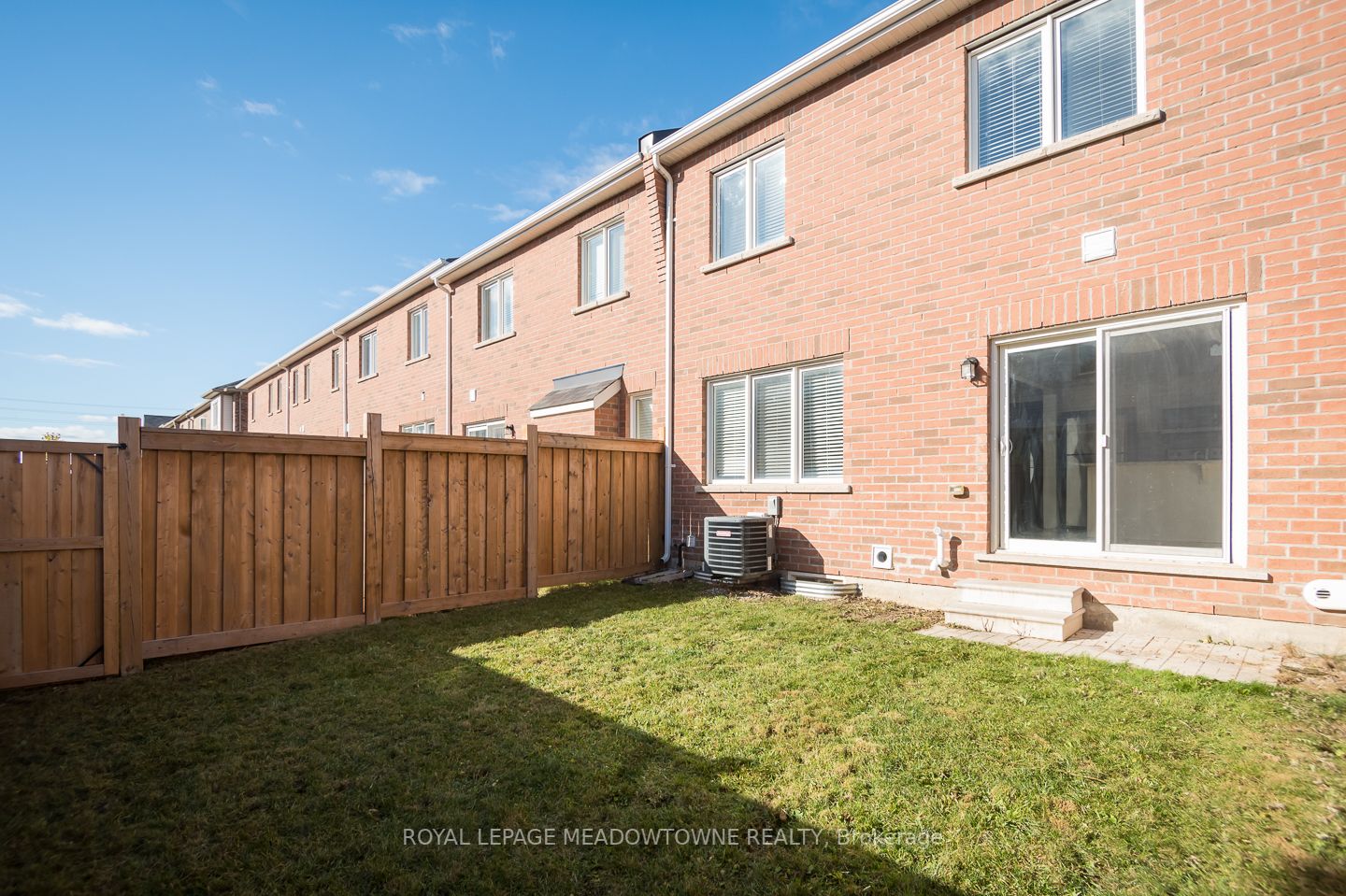 57 Hatt Crt