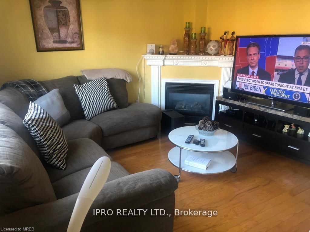 530 Driftcurrent Dr, #13