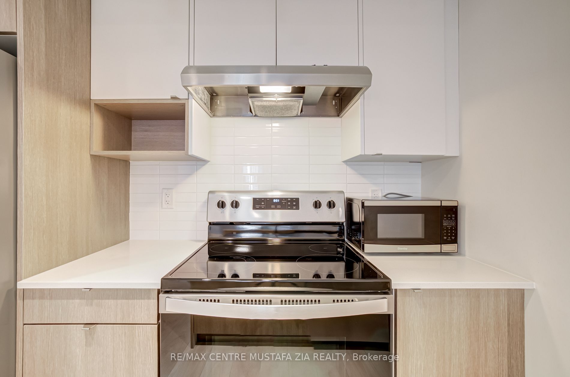 1129 Cooke Boulevard, #608