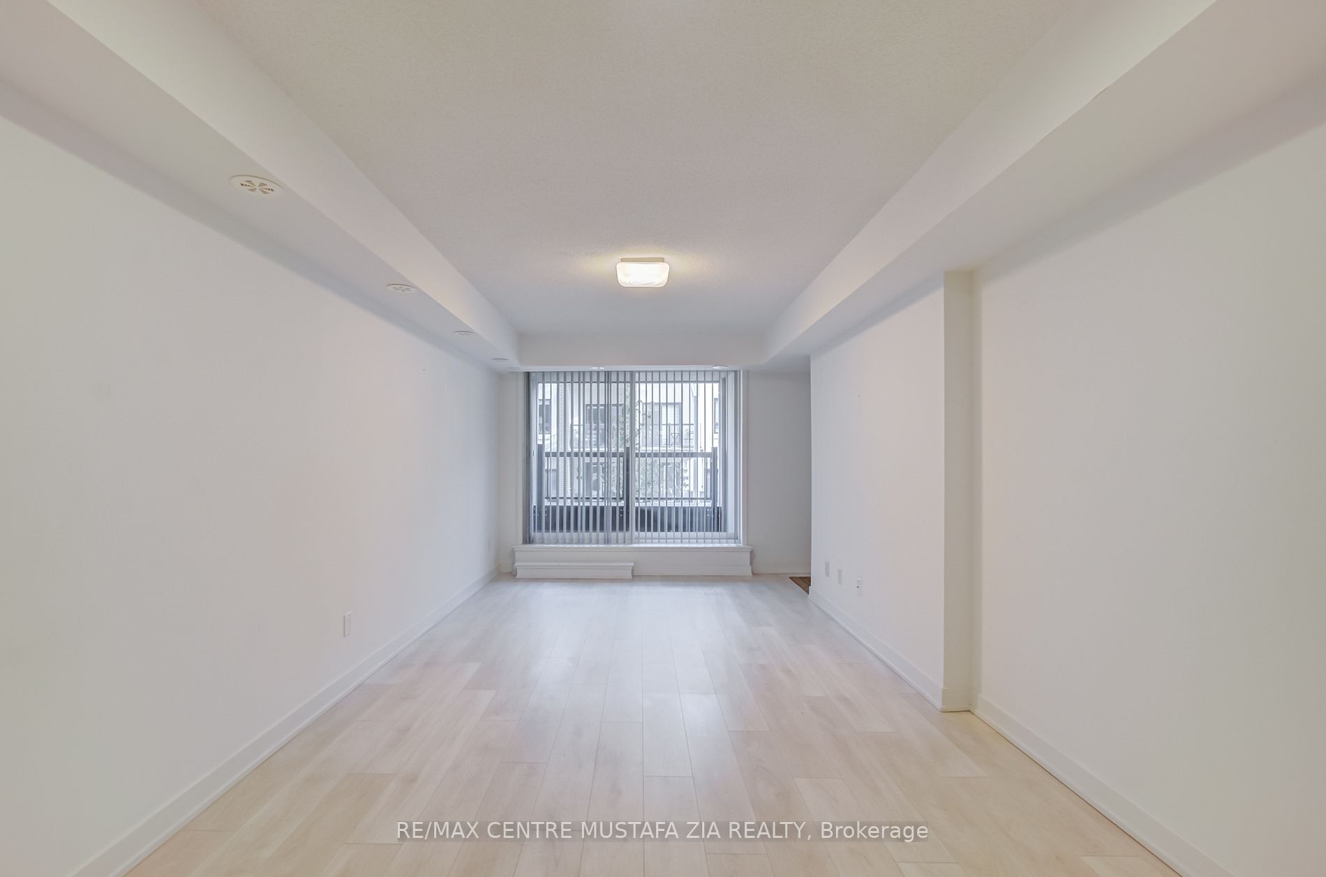 1129 Cooke Boulevard, #608