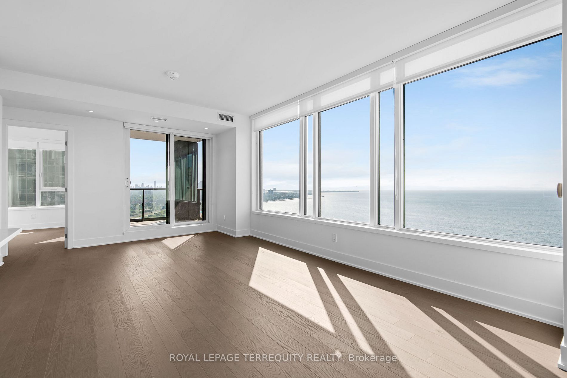 1928 Lake Shore Blvd W, #3706