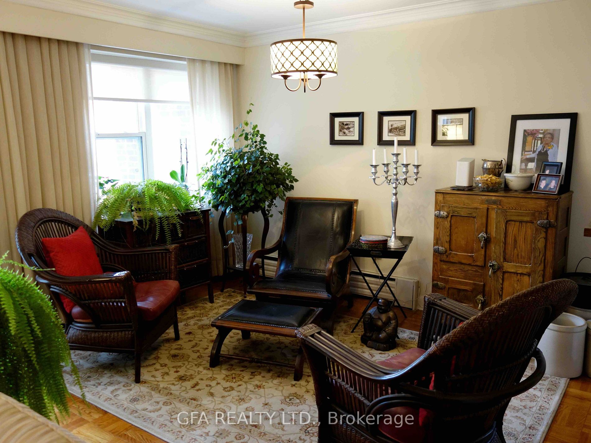 185 Stephen Drive, #404