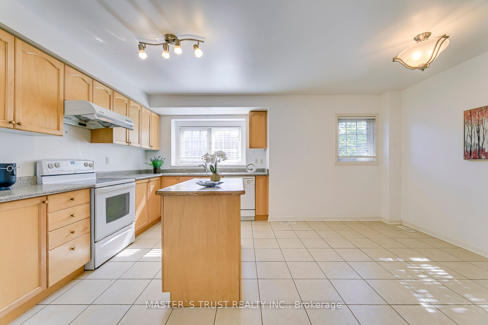 3030 Breakwater Court, #311