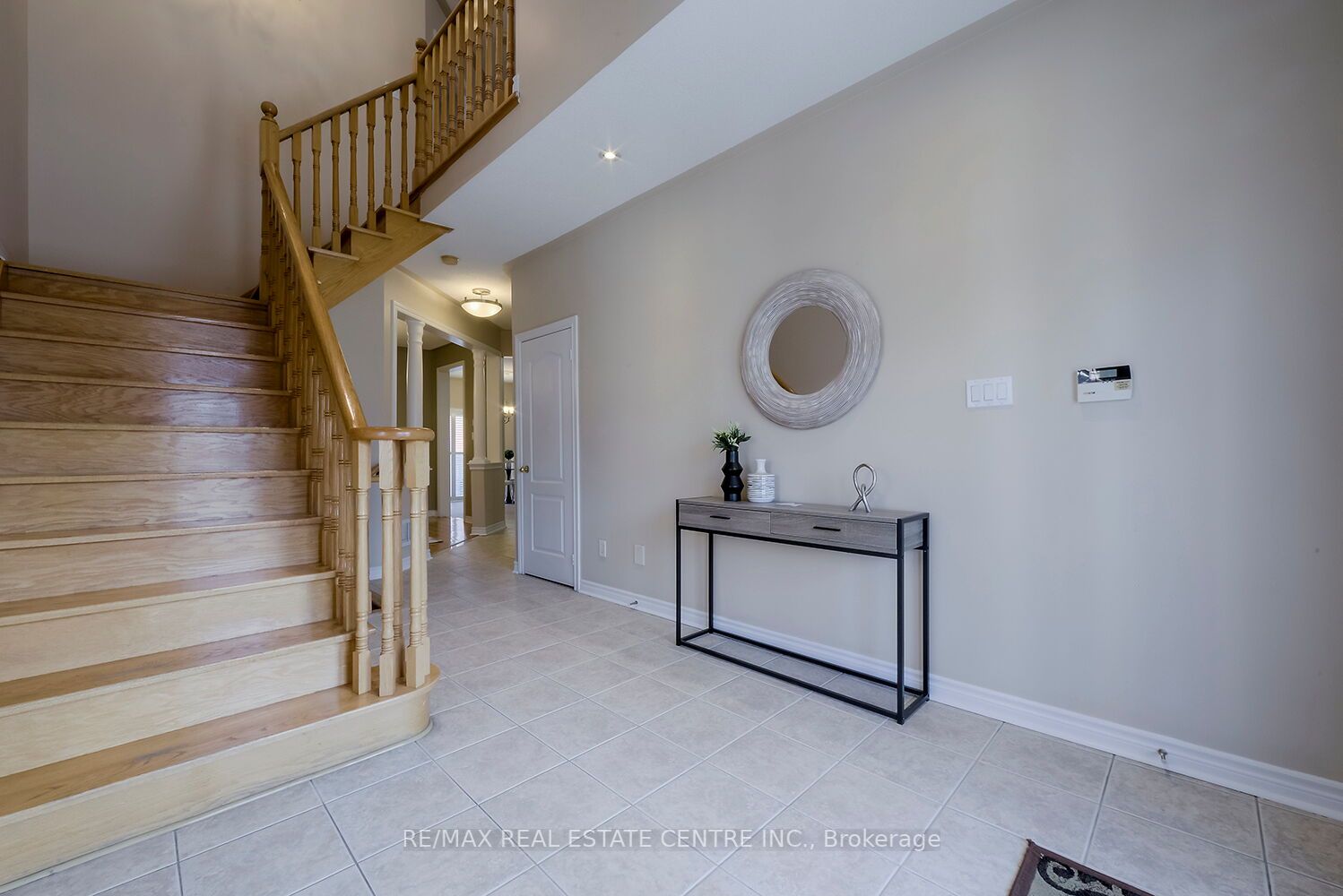 31 Redwillow Road E