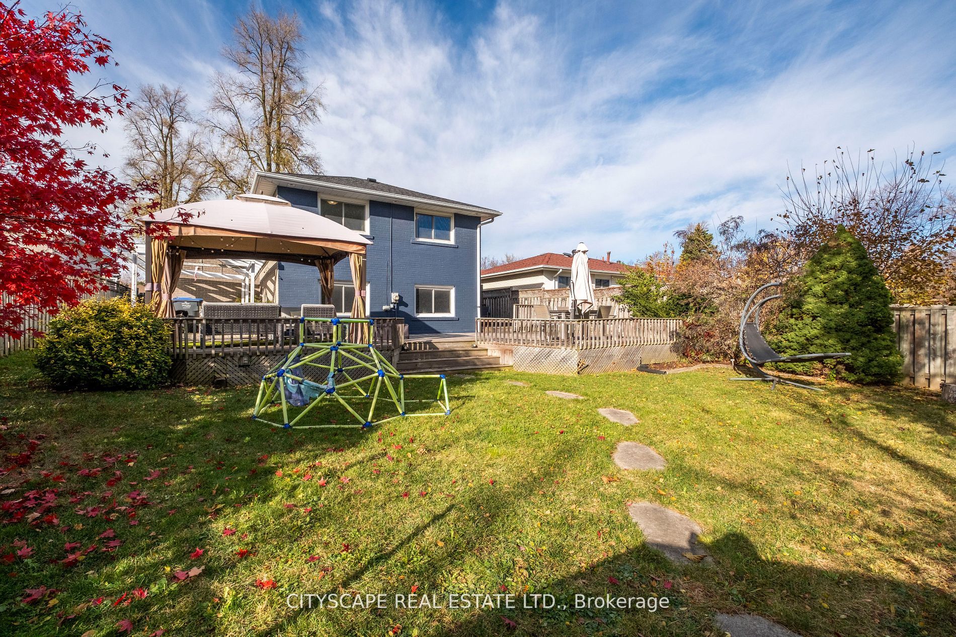 1575 Lewisham Drive