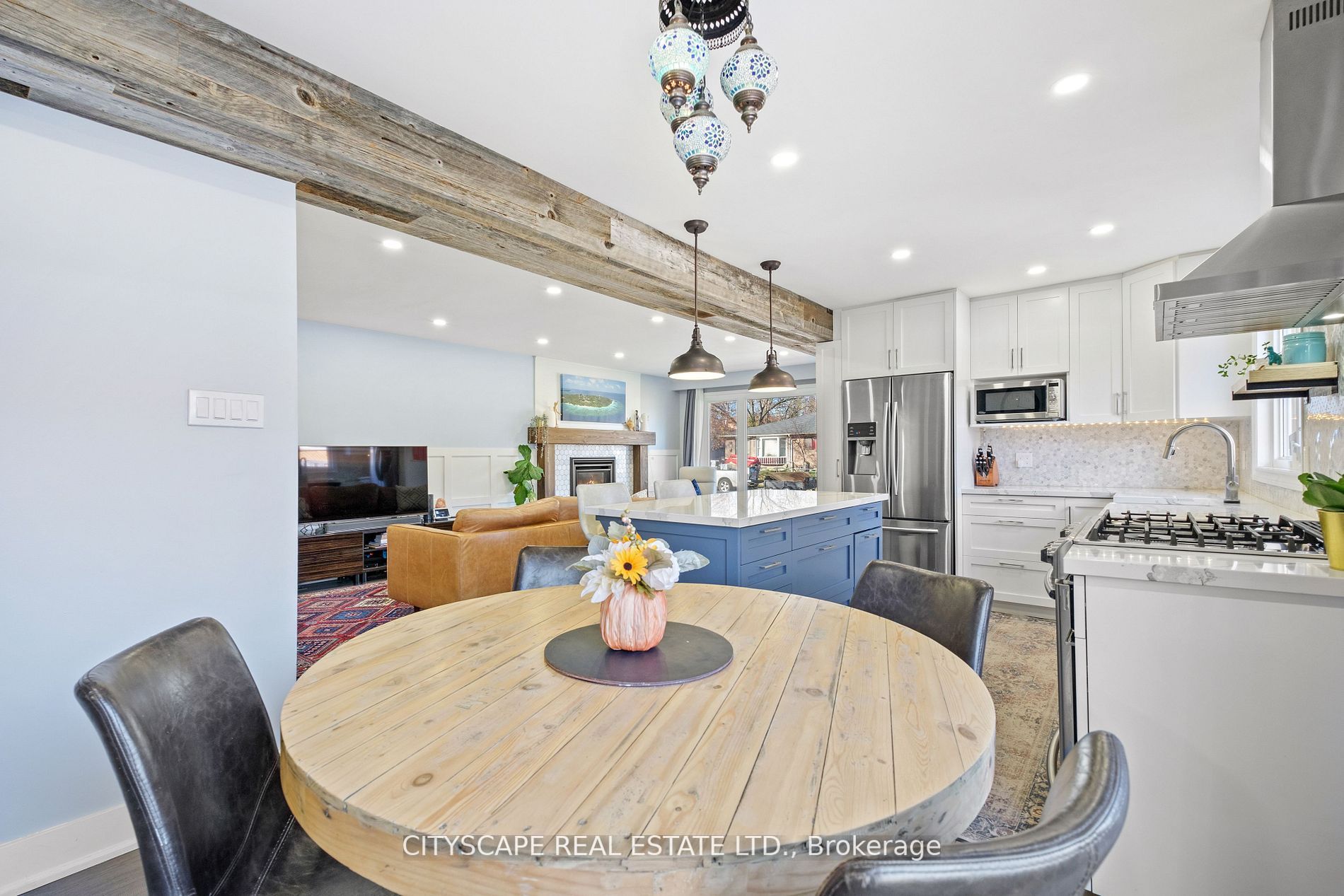 1575 Lewisham Drive