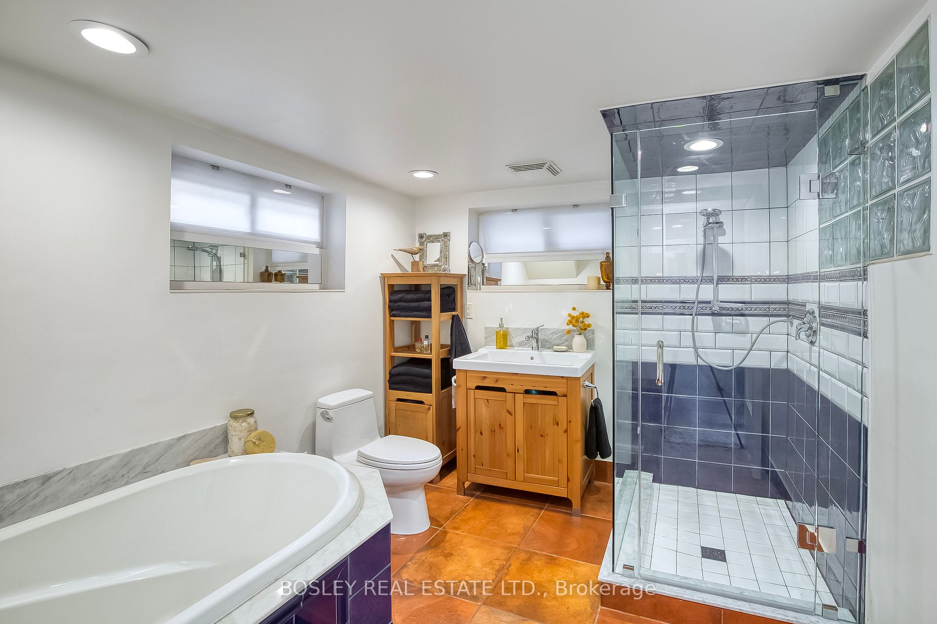 208 Pearson Ave
