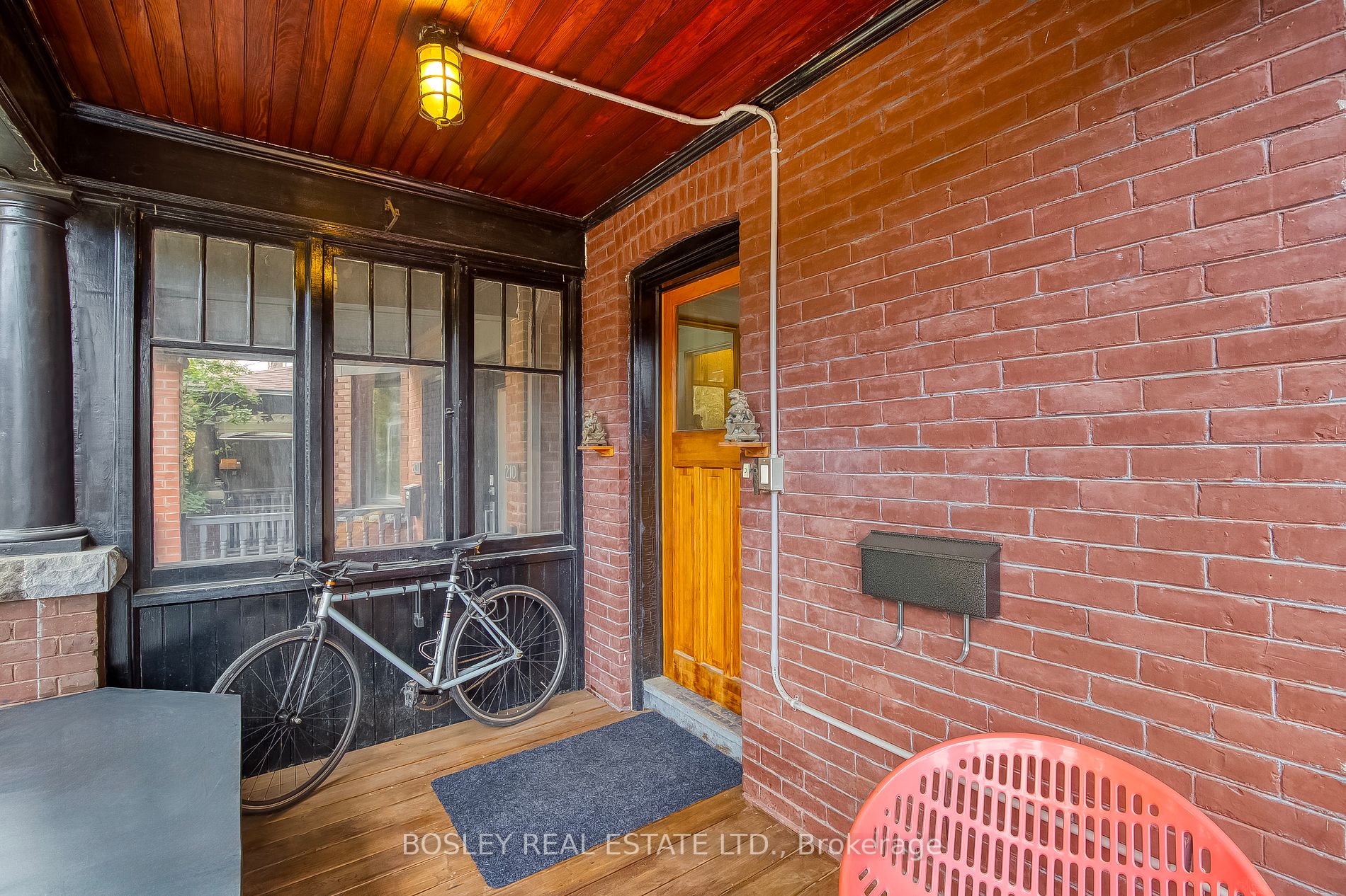 208 Pearson Ave