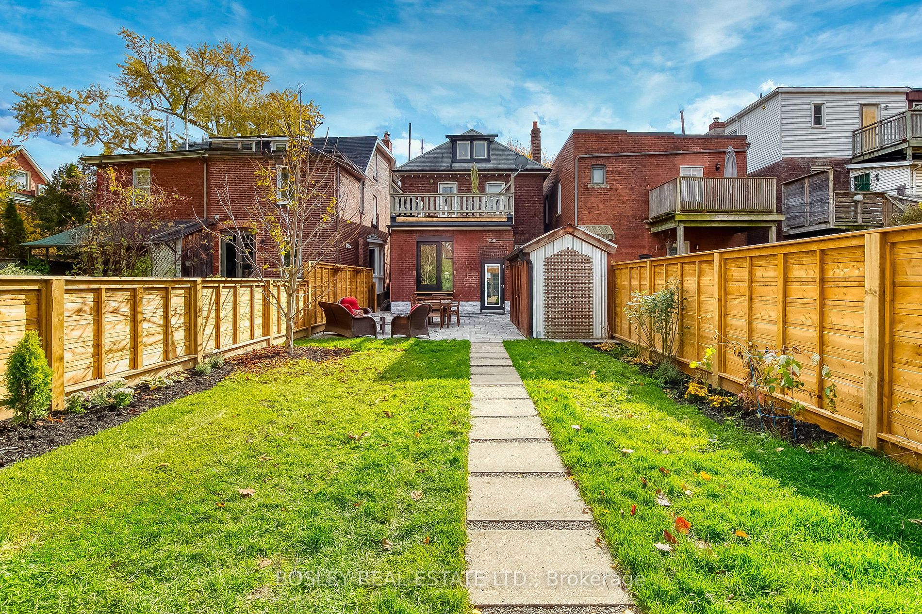 208 Pearson Ave