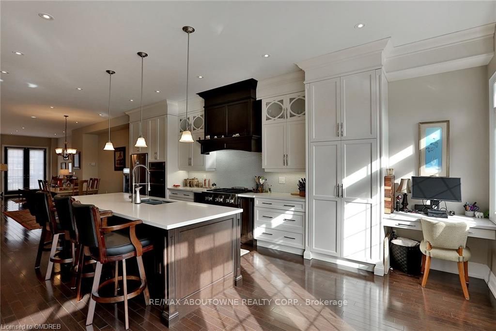 2308 Sovereign Street