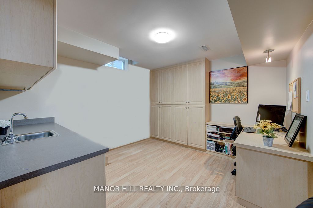 98 Harvest Moon Dr
