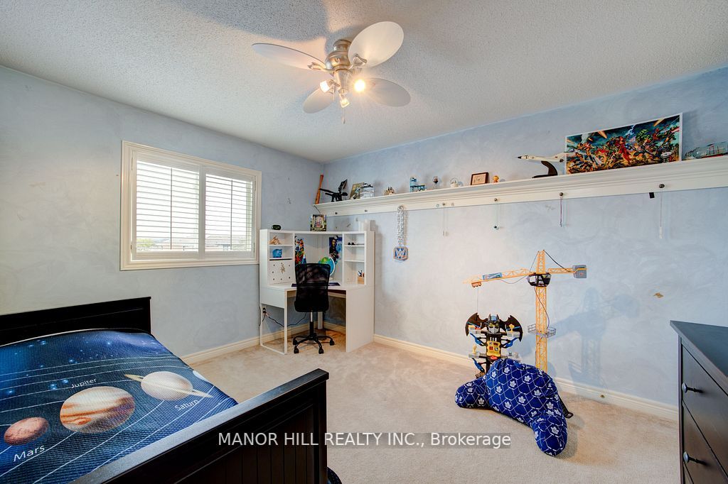 98 Harvest Moon Dr