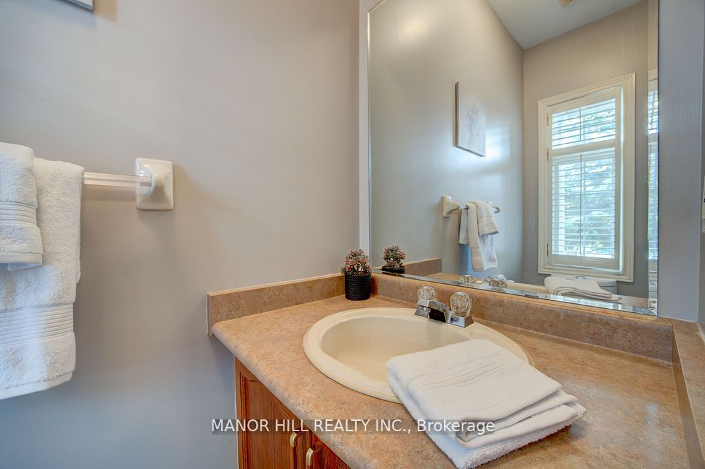 98 Harvest Moon Dr