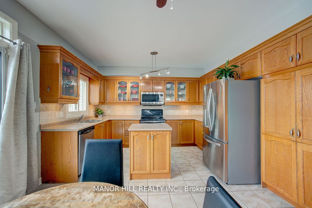 98 Harvest Moon Dr