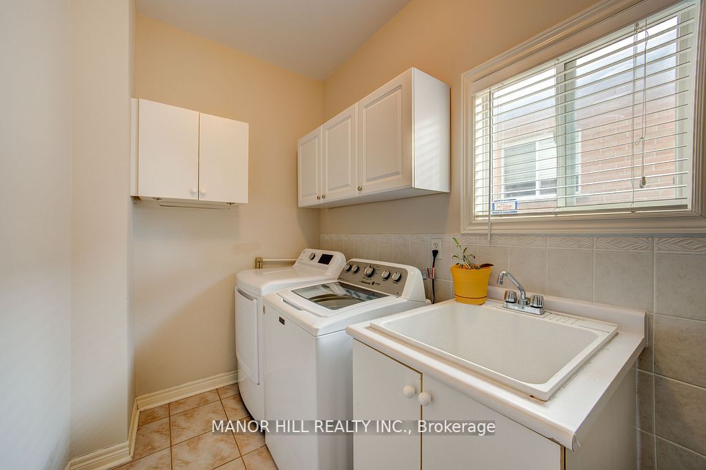 98 Harvest Moon Dr