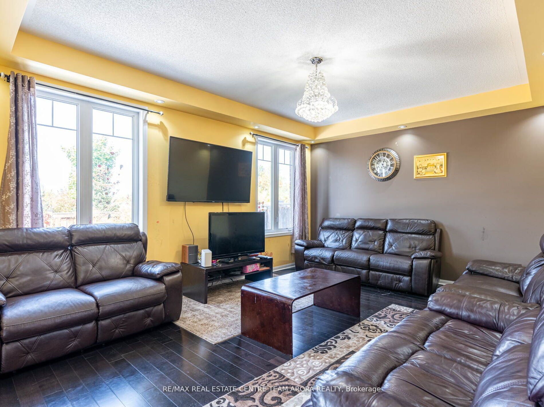 46 Old Cleeve Cres