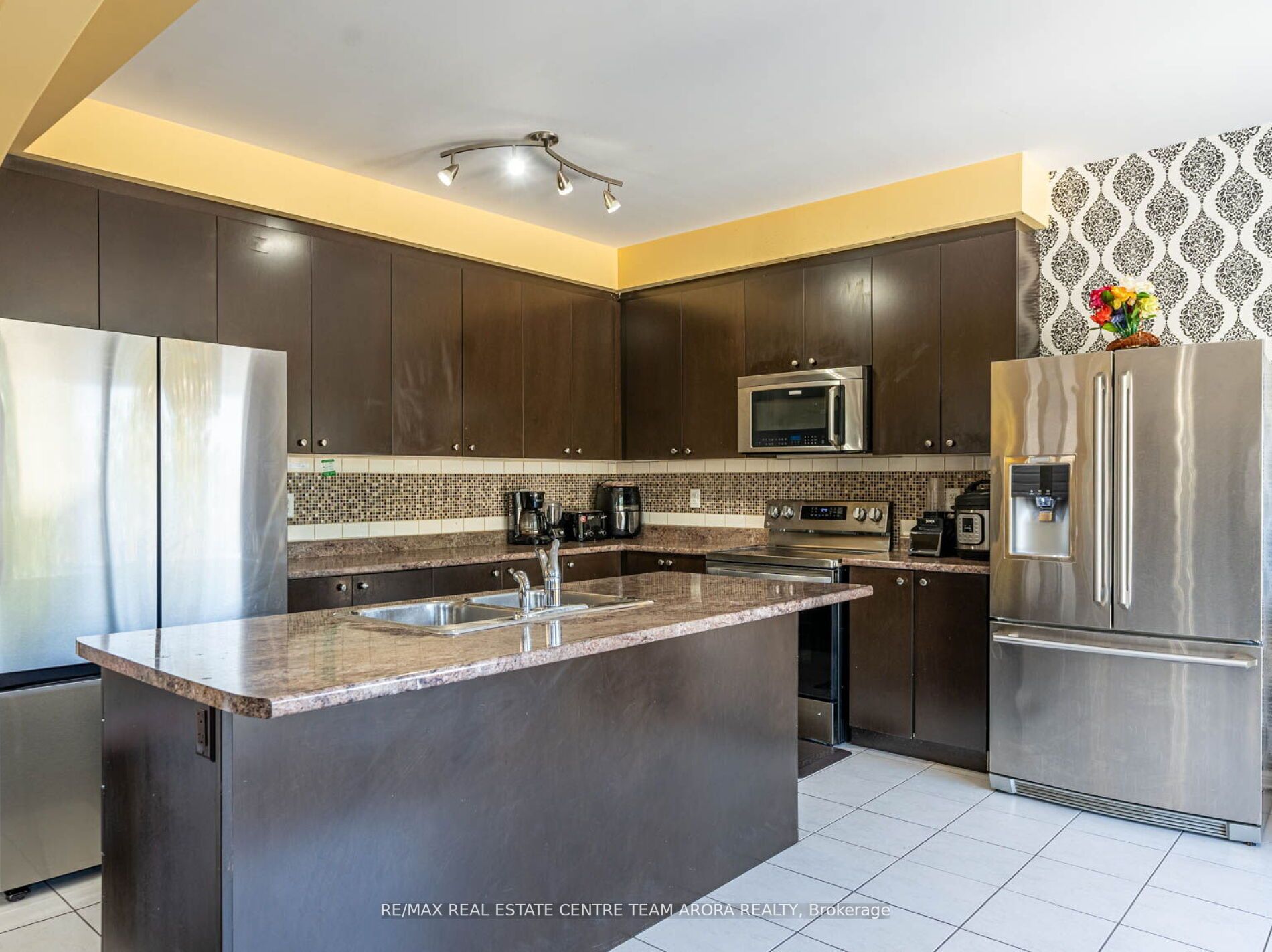 46 Old Cleeve Cres