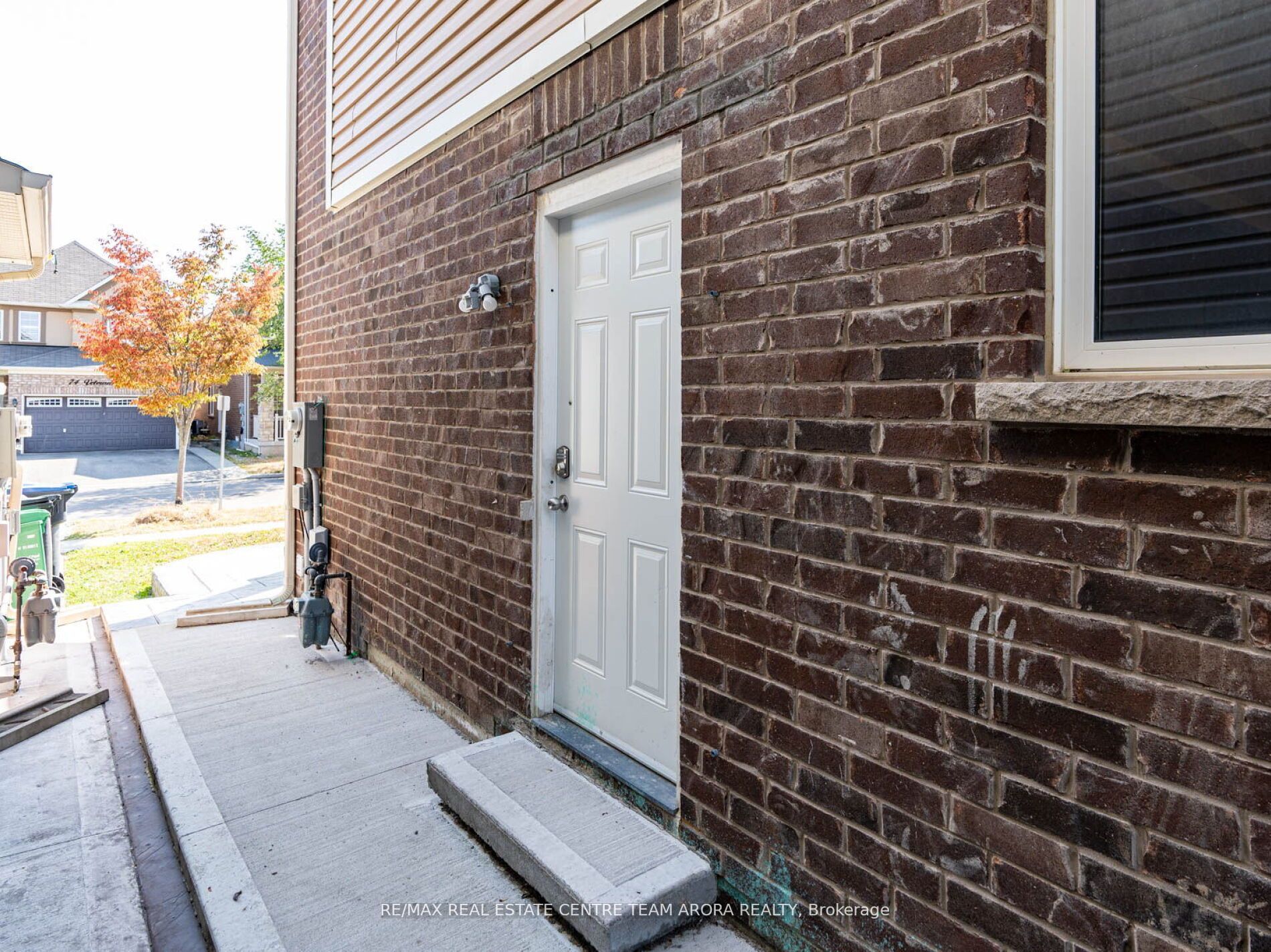 46 Old Cleeve Cres