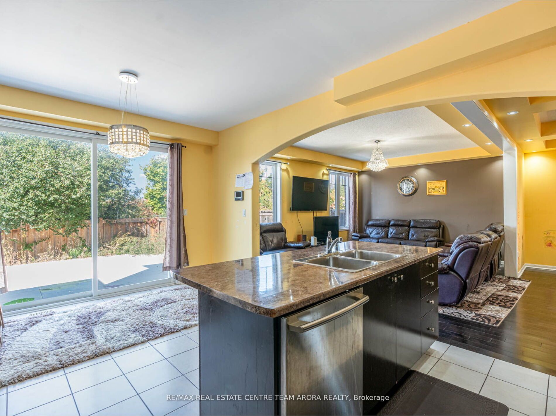 46 Old Cleeve Cres