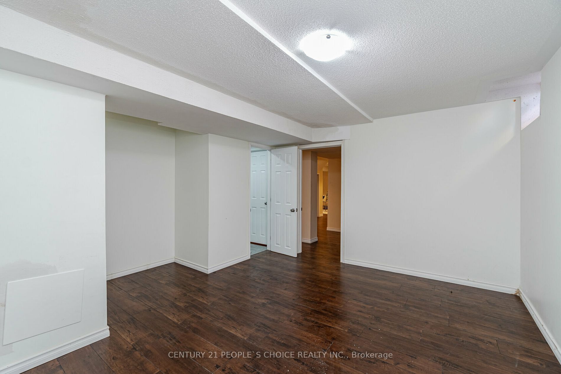 5919 Ladyburn Crescent