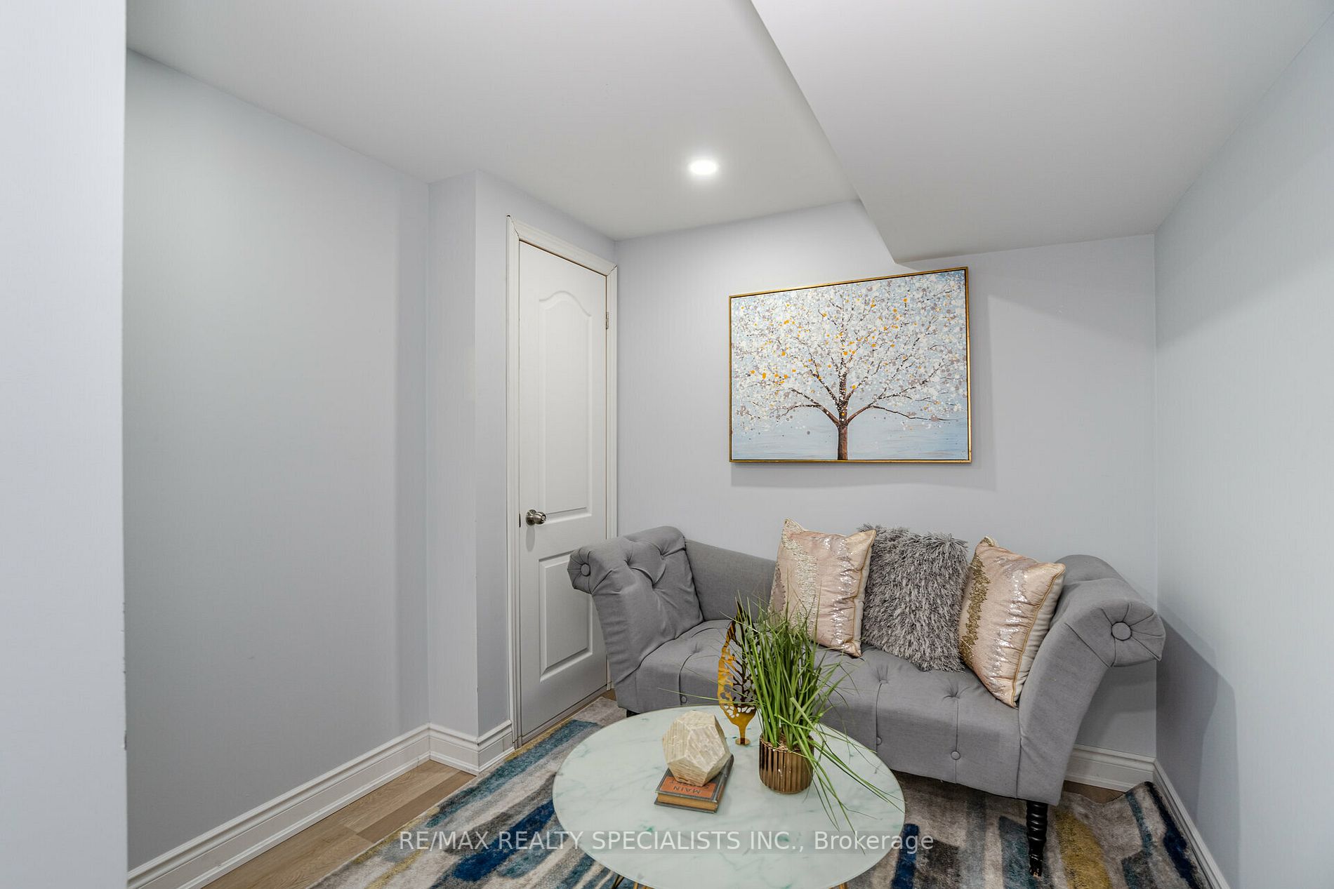 118 Sussexvale Dr
