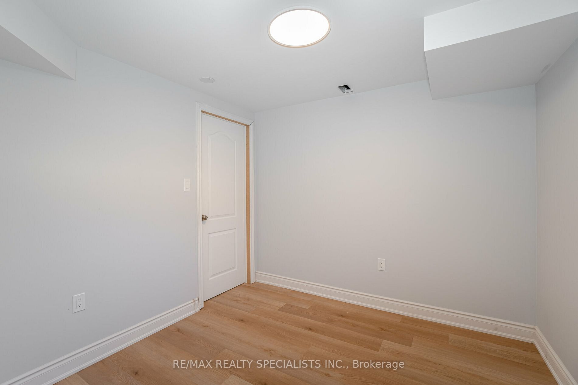 118 Sussexvale Dr
