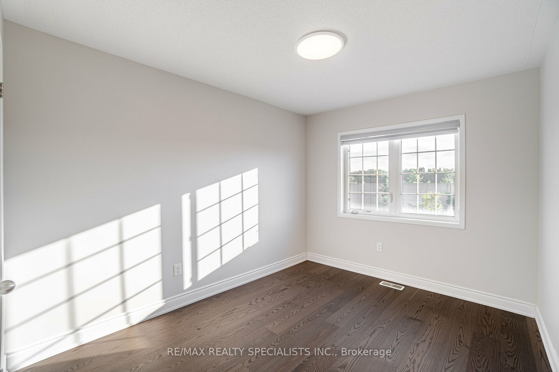 118 Sussexvale Dr