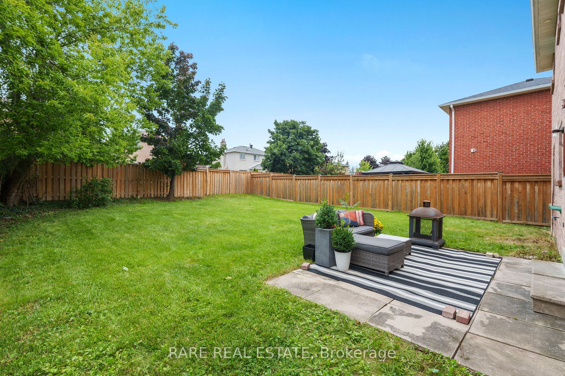 18 St Michaels Cres