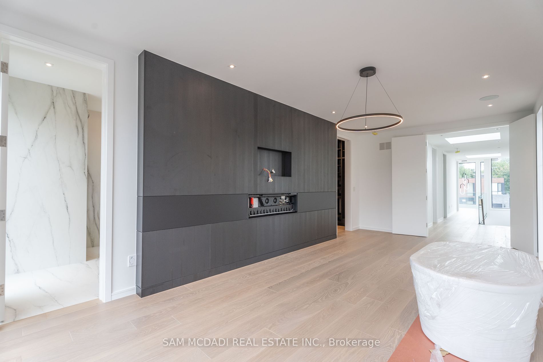 762 Montbeck Cres