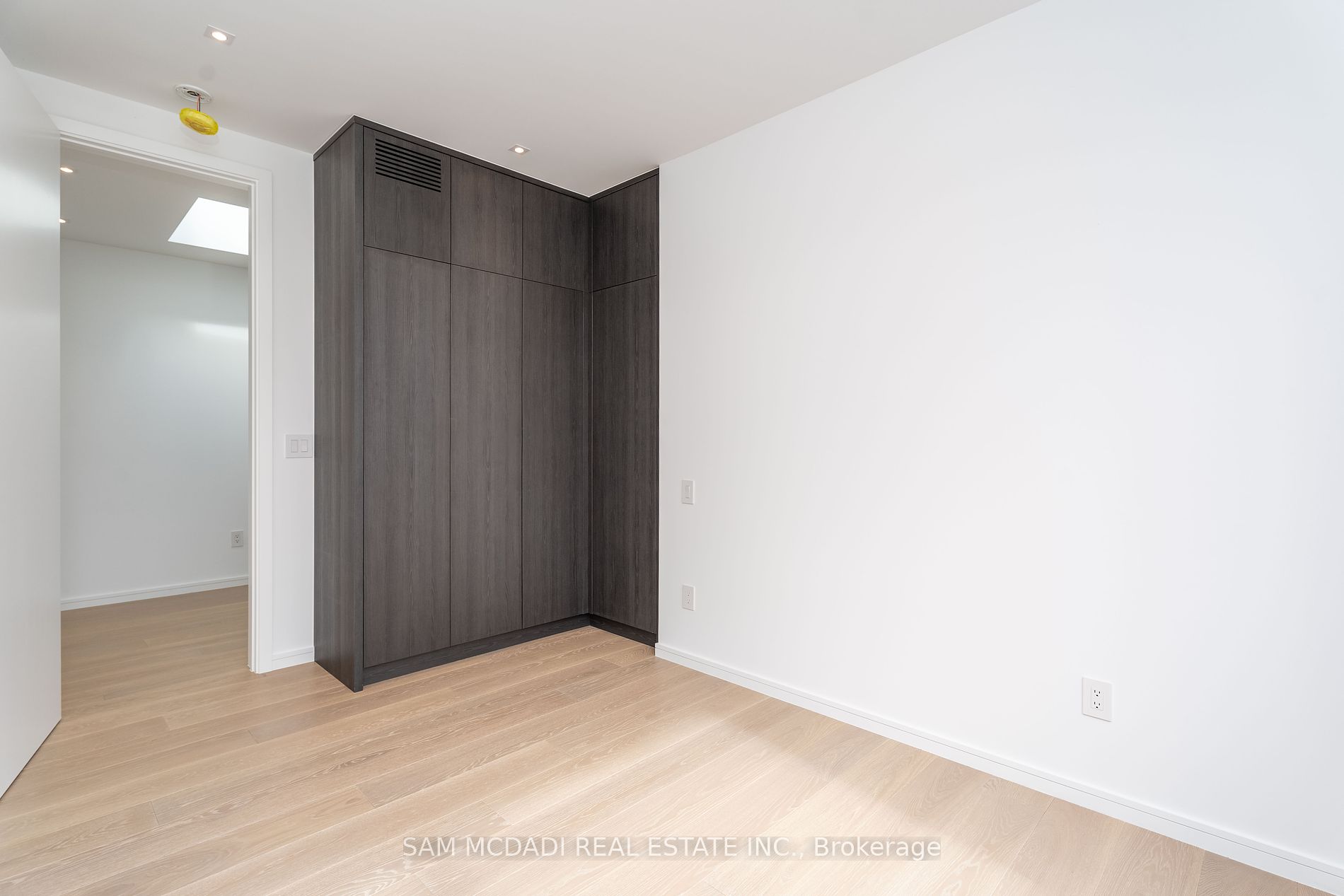 762 Montbeck Cres