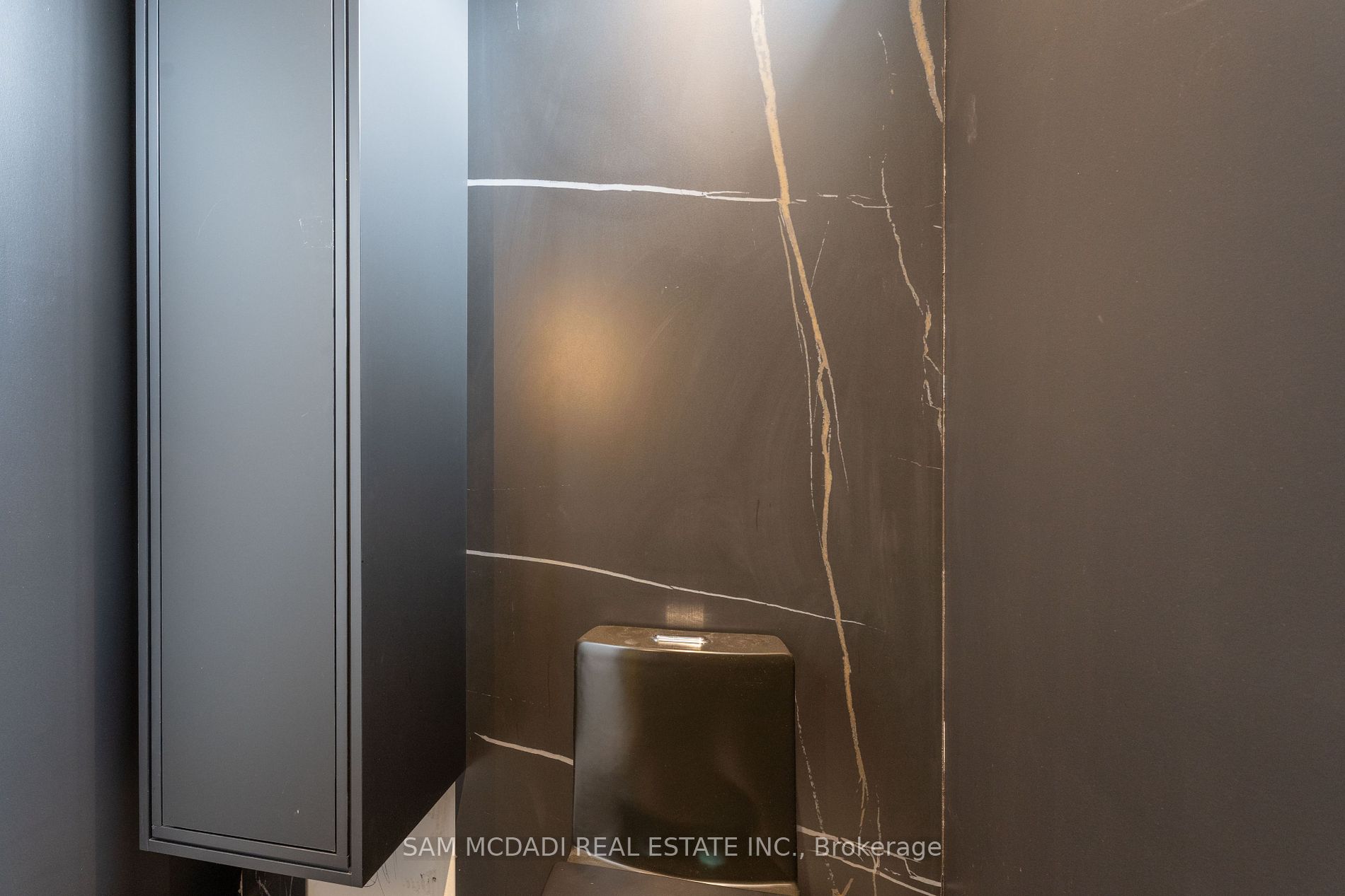 762 Montbeck Cres