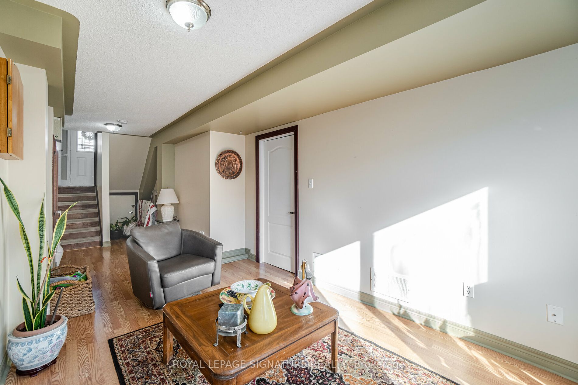 57 Wilmont Crt