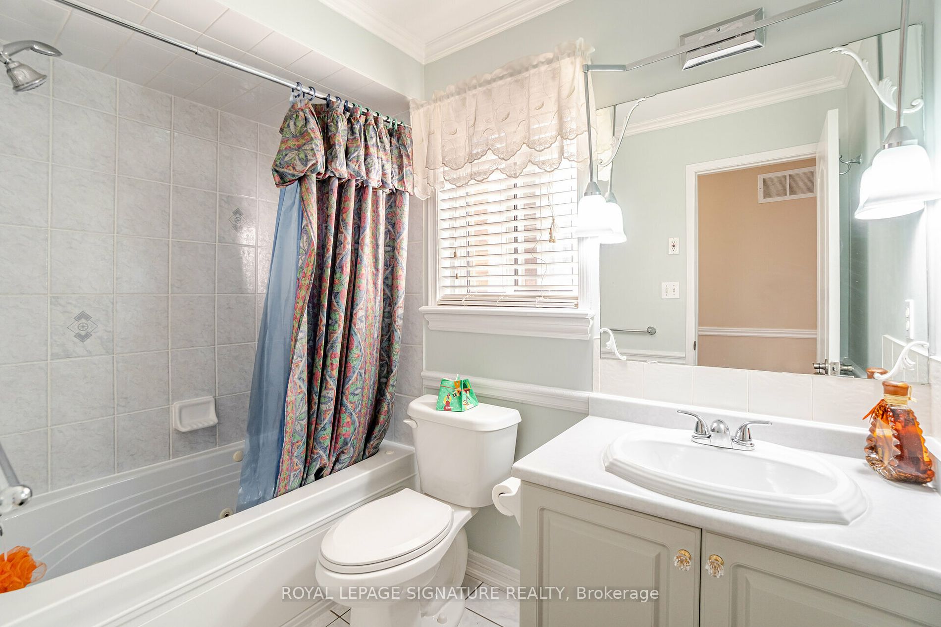 57 Wilmont Crt