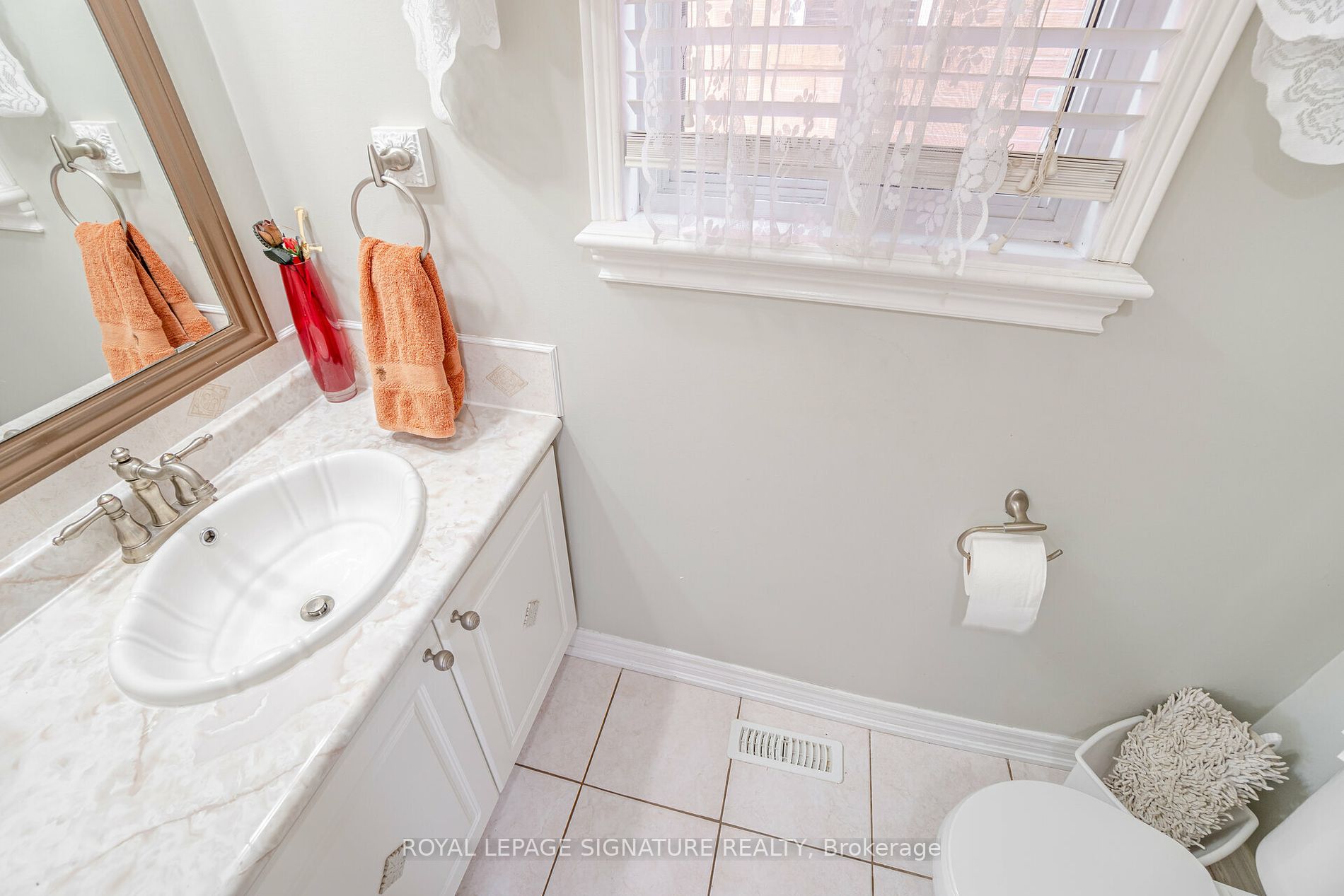 57 Wilmont Crt