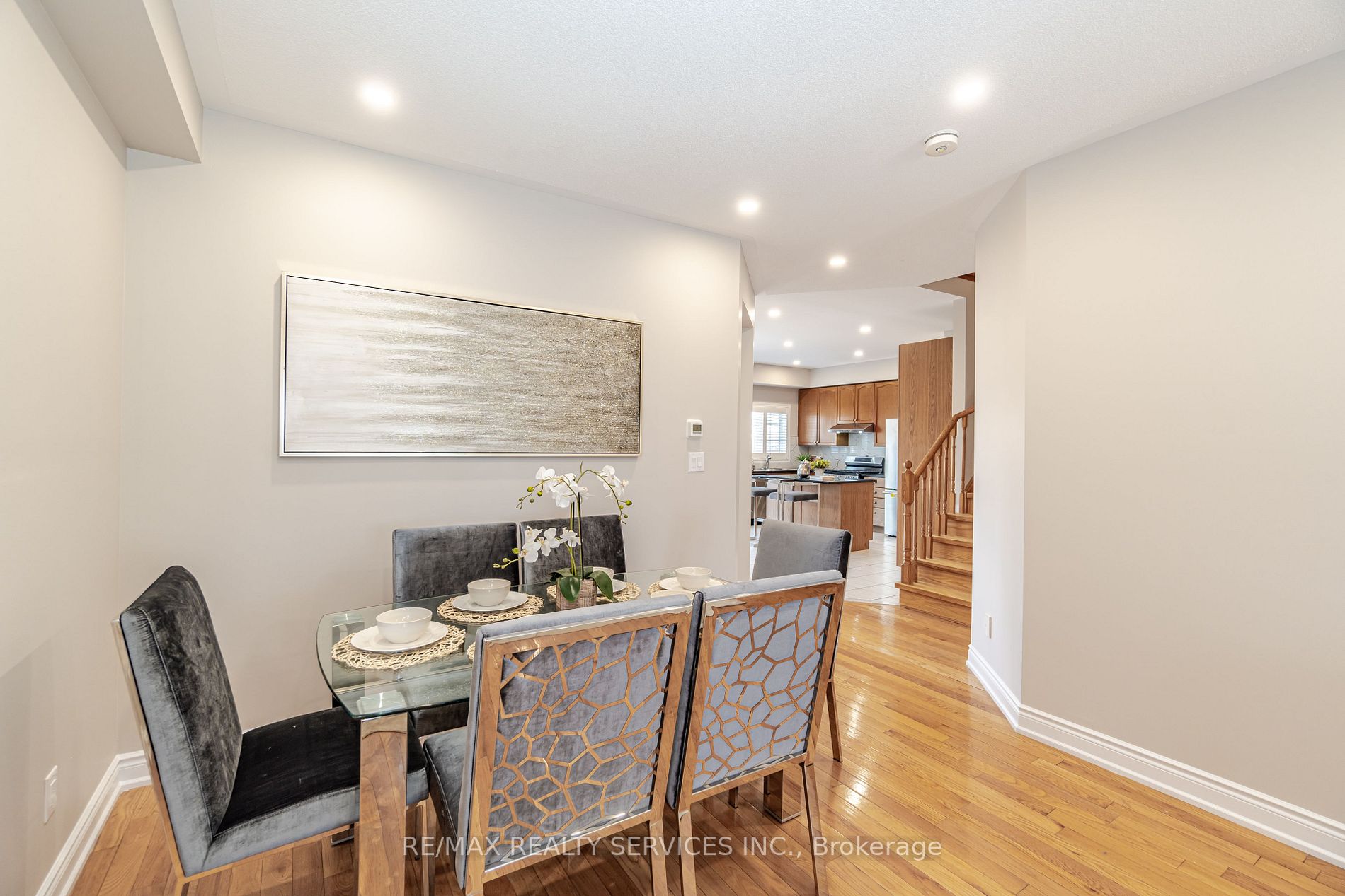 12 Owens Rd