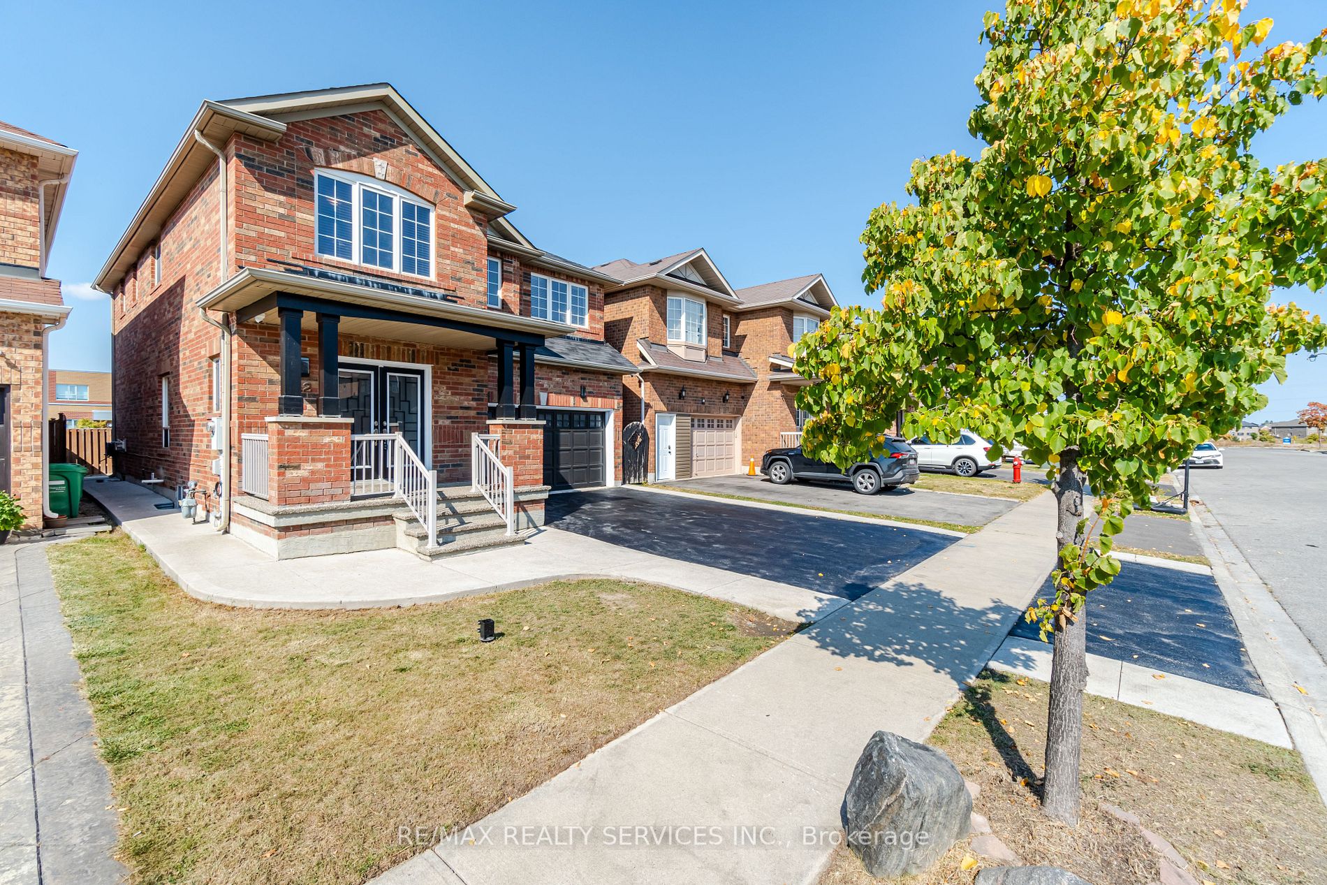12 Owens Rd